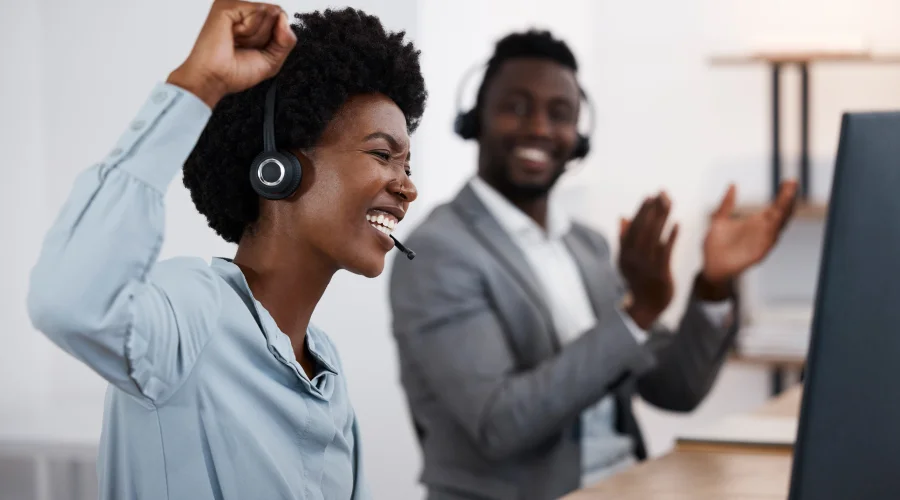 How Outbound Call Center Software Boosts Agent Performance